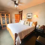 Off Broadway B & B