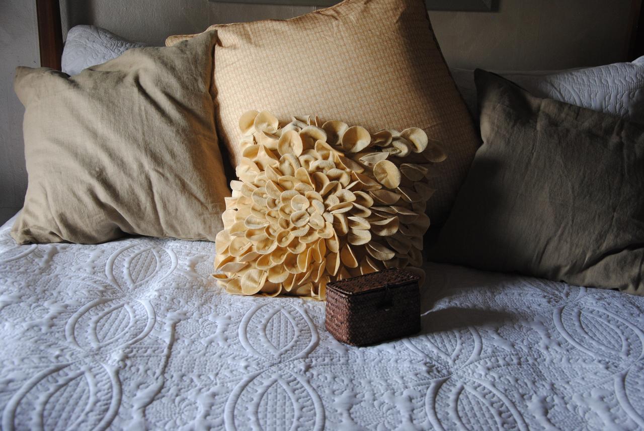 Bed and breakfast Off Broadway 2*